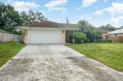 2260 87th Court Vero Beach FL 32966