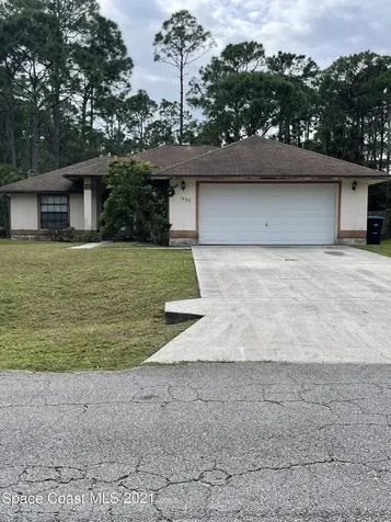 1538 Napanee Street NW Palm Bay FL 32907