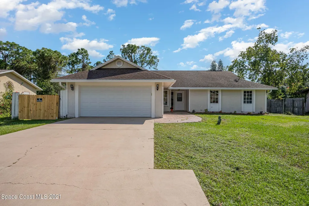 214 San Luis Street SW Palm Bay FL 32908