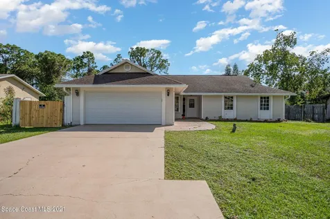 214 San Luis Street SW Palm Bay FL 32908