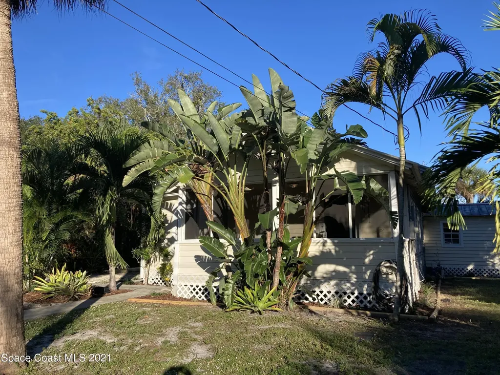 1903 Fletcher Street Melbourne FL 32901