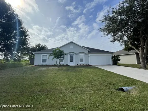 730 Grandeur Street SE Palm Bay FL 32909