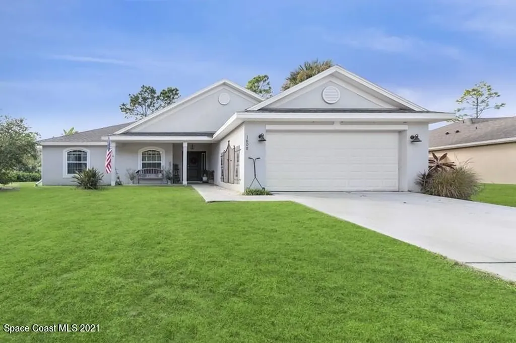 1808 Holbrook Road NW Palm Bay FL 32907