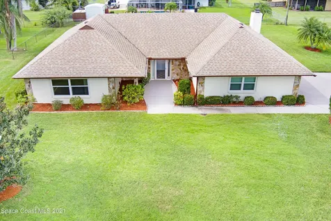 956 Pebble Avenue NE Palm Bay FL 32907