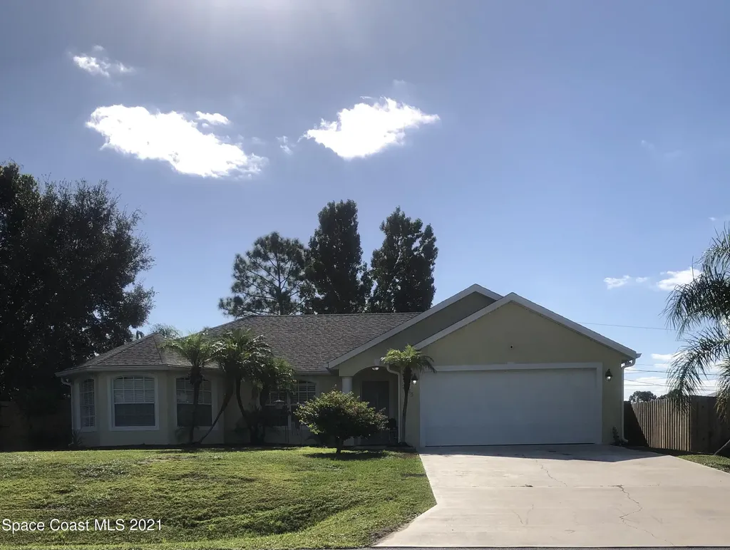 2865 Digby Road SE Palm Bay FL 32909