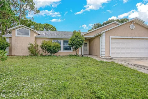 950 Custer Street NW Palm Bay FL 32907
