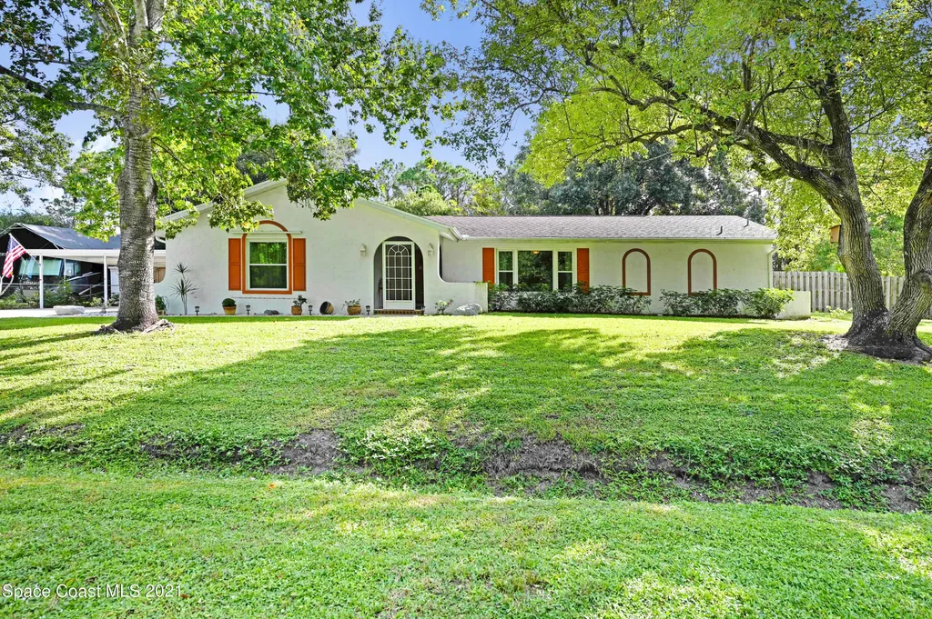 695 Waycross Road SW Palm Bay FL 32908