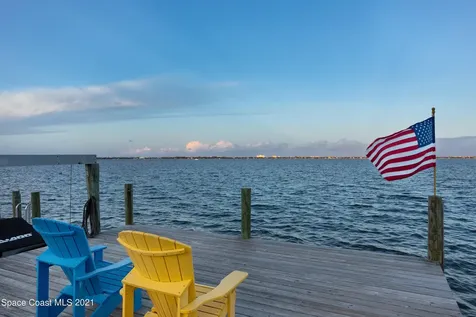 857 Indian River Drive Melbourne FL 32935
