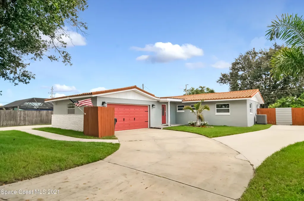 4305 Beacon Avenue Titusville FL 32780