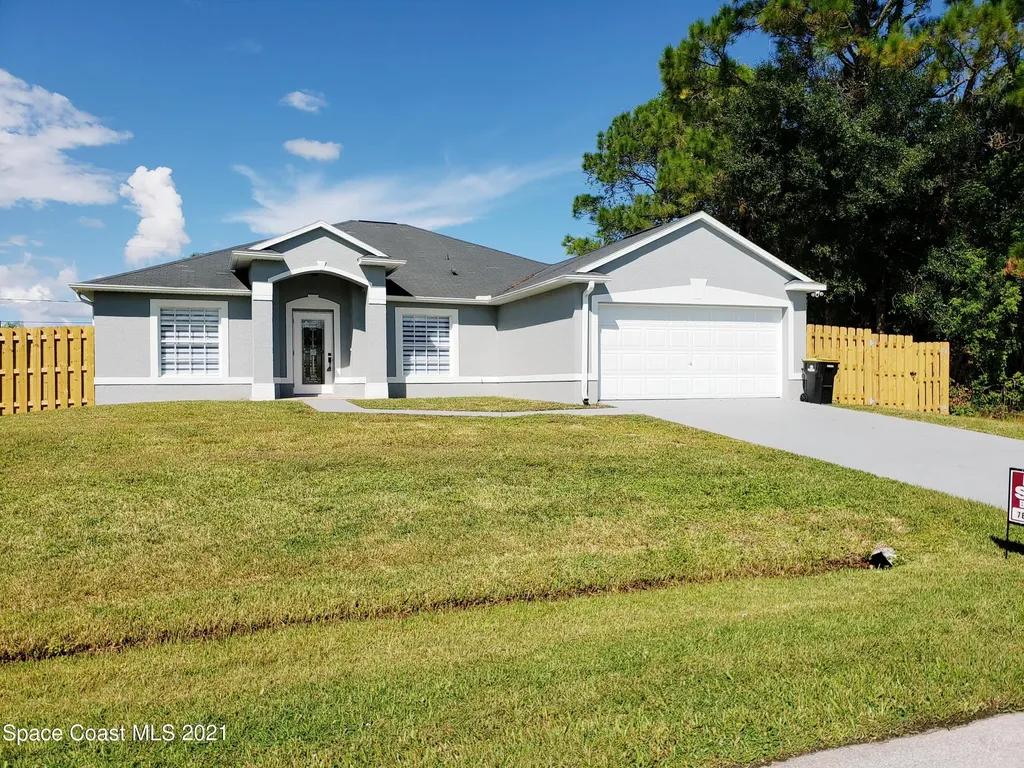 1507 Starboard Street NW Palm Bay FL 32907