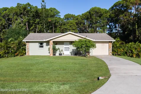 501 Krefeld Road NW Palm Bay FL 32907