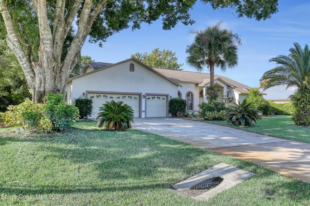 6349 Whispering Lane Titusville FL 32780