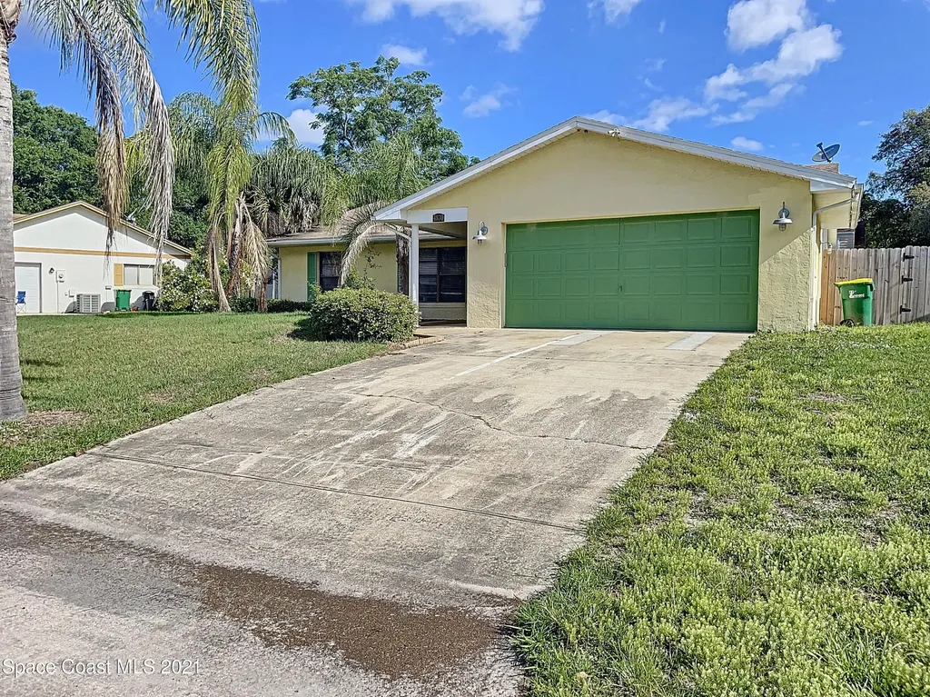 4870 Carodoc Circle Titusville FL 32796