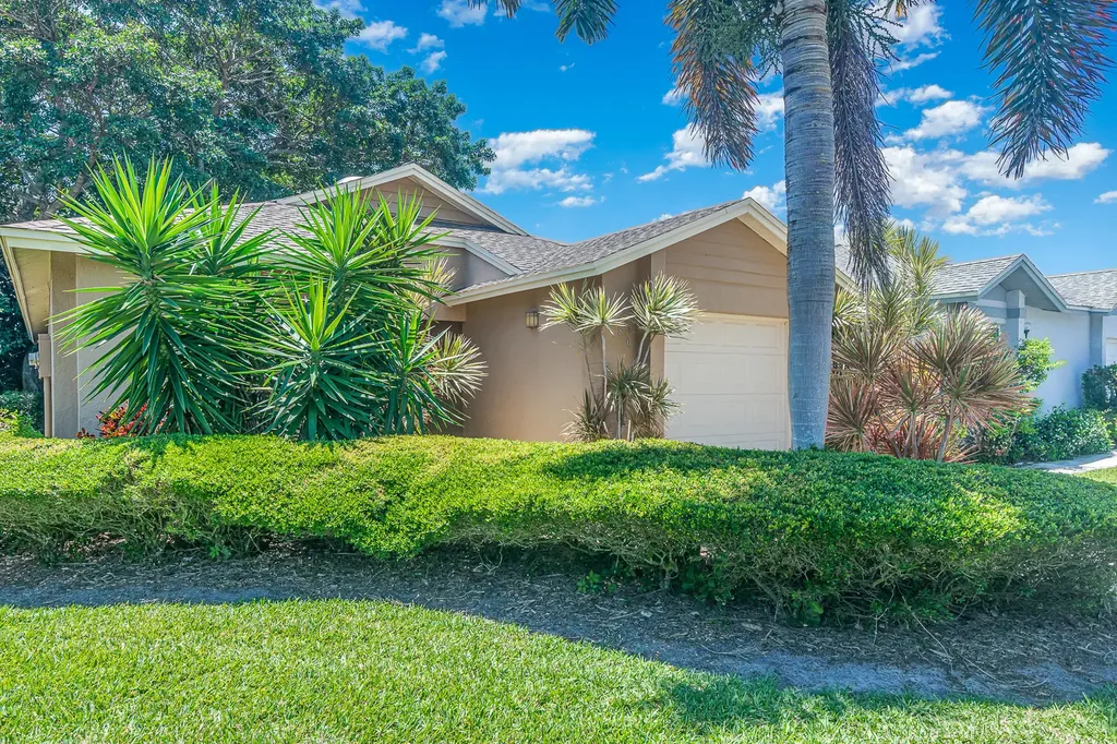 380 Cypress Point Drive Melbourne FL 32940
