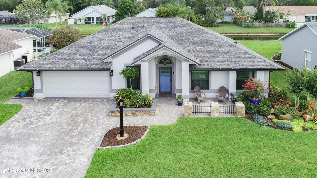 864 Hunters Creek Drive Melbourne FL 32904