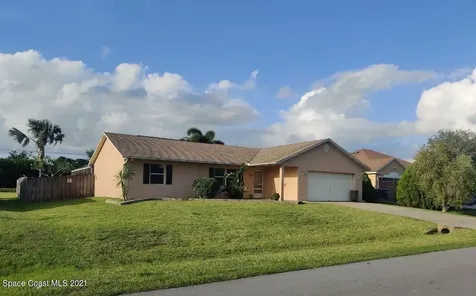 1313 Gilpin Street NW Palm Bay FL 32907