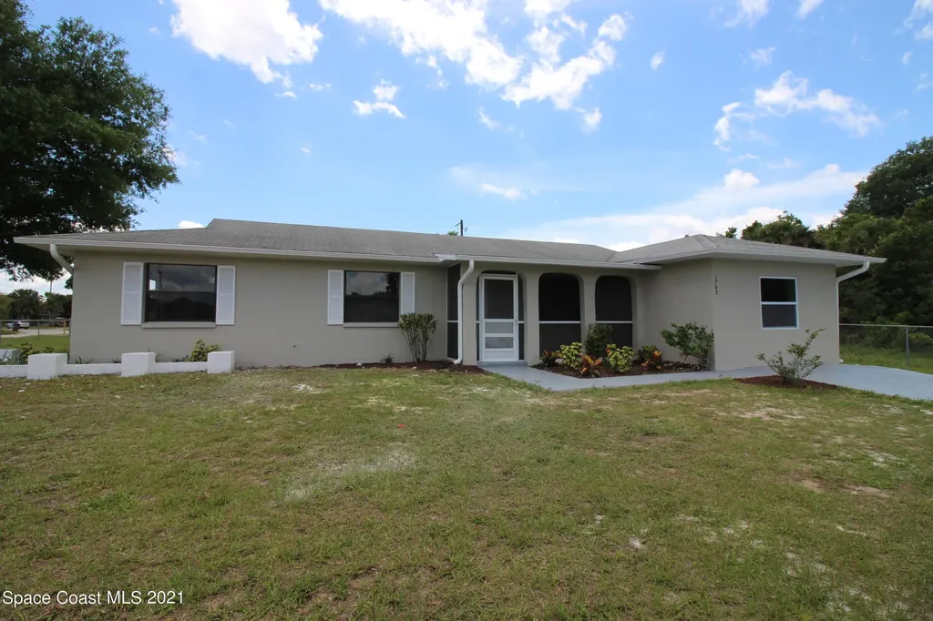 1705 Country Club Boulevard Titusville FL 32780