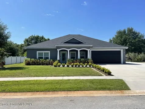 4015 Barr Lane Titusville FL 32796