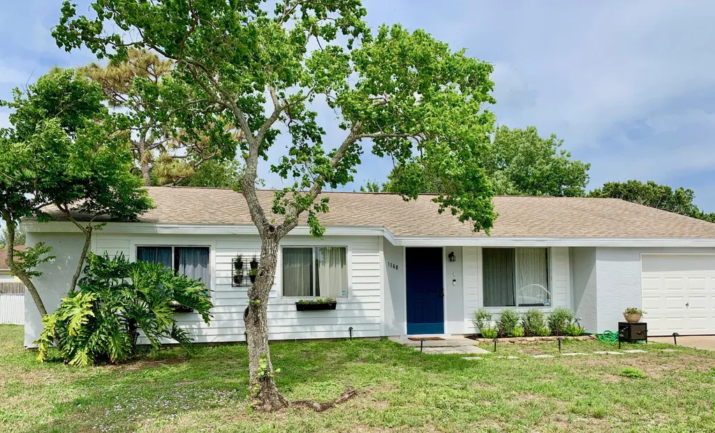 1168 Hampshire Avenue NE Palm Bay FL 32905
