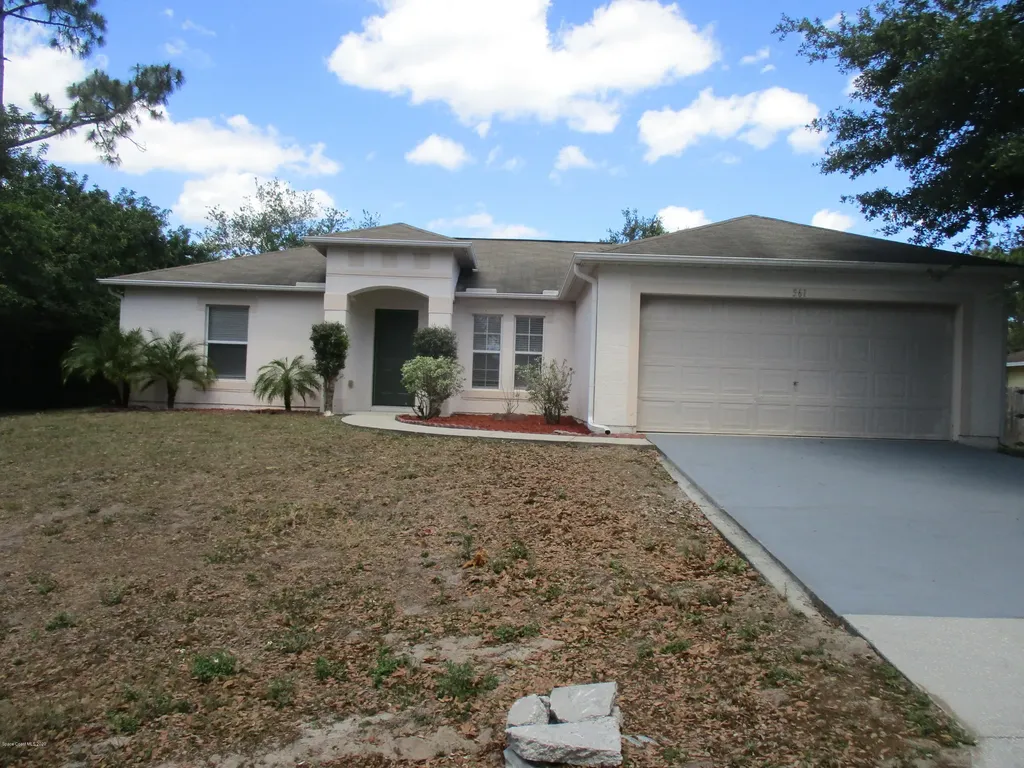 561 Di Lido Street NE Palm Bay FL 32907