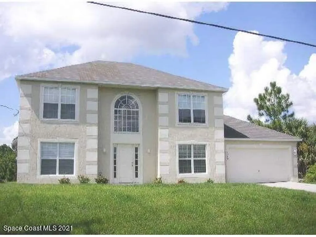 3340 Lakeland Avenue SW Palm Bay FL 32908