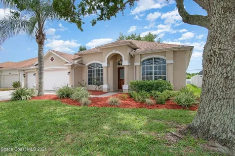 4257 Montreaux Avenue Melbourne FL 32934