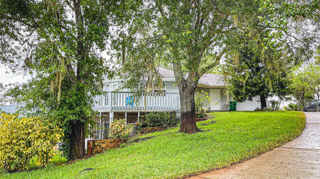 5665 Barna Avenue Titusville FL 32780