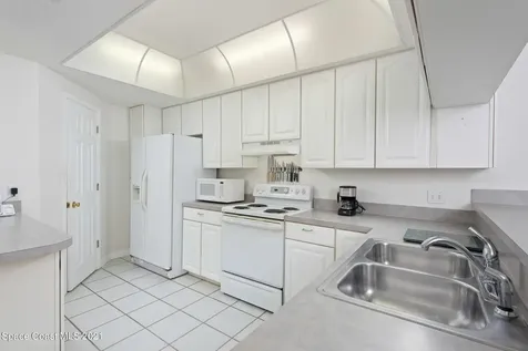 50 11th Avenue Indialantic FL 32903