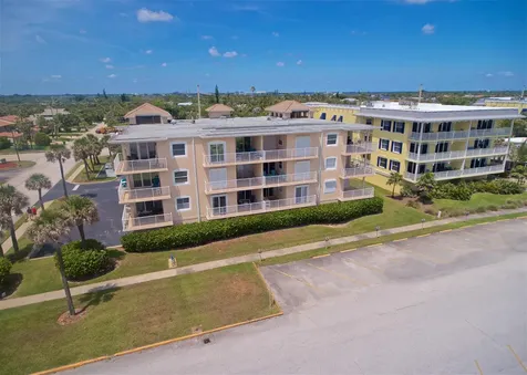 50 11th Avenue Indialantic FL 32903