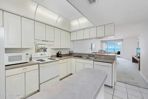 50 11th Avenue Indialantic FL 32903