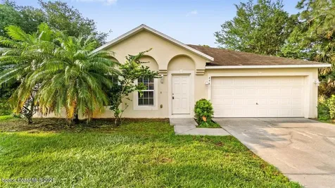 494 Paigo Street SE Palm Bay FL 32909