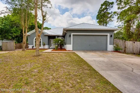 993 Slocum Street NW Palm Bay FL 32907