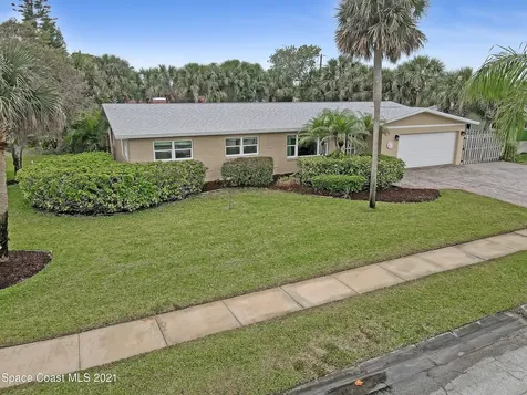 215 Lynn Avenue Satellite Beach FL 32937