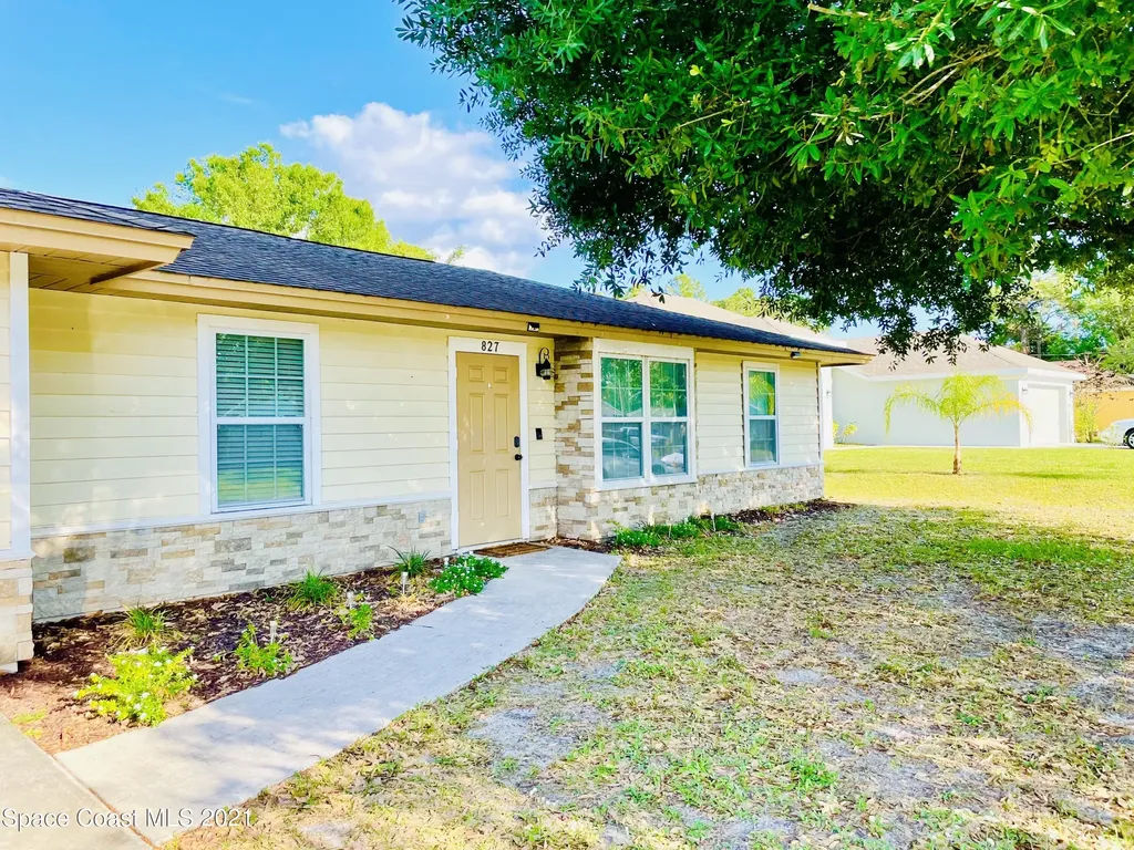 827 Crawford Avenue SE Palm Bay FL 32909