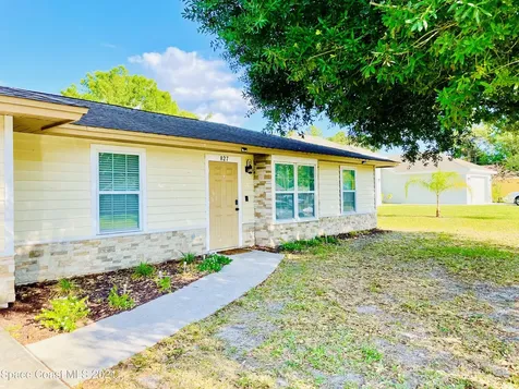 827 Crawford Avenue SE Palm Bay FL 32909