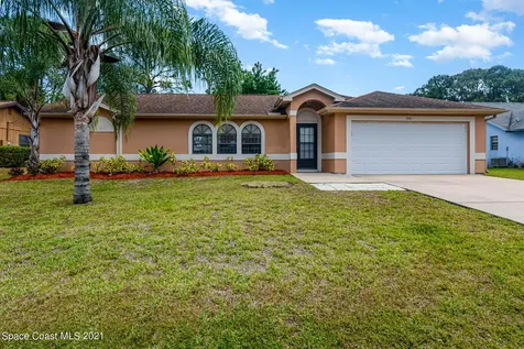 1081 Crazyhorse Avenue NW Palm Bay FL 32907