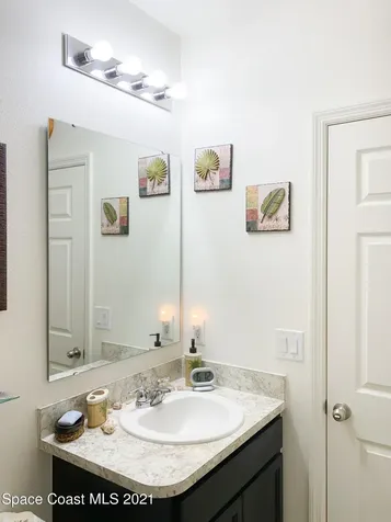 270 Sutherland Drive SW Palm Bay FL 32908