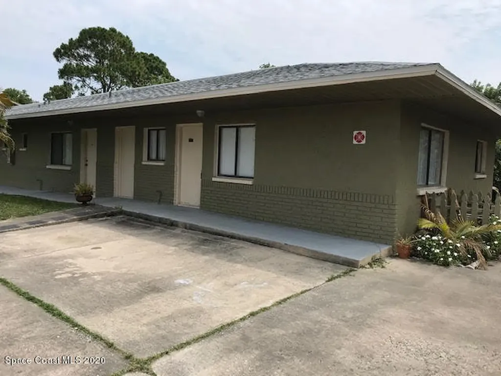 2360 N Tropical Trail Merritt Island FL 32953