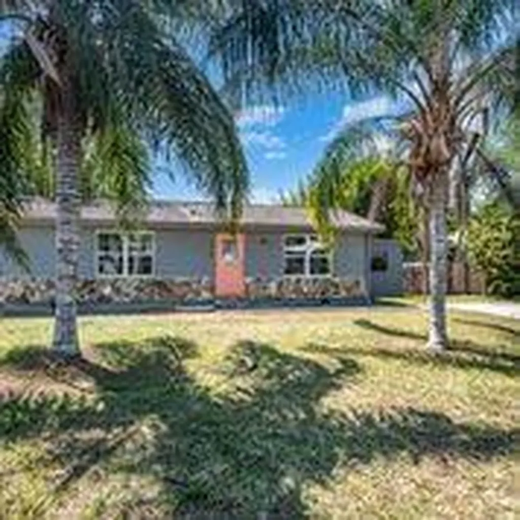 4725 Miramar Street Cocoa FL 32927