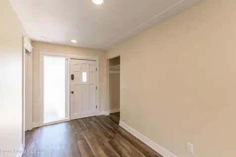 943 Bluewater Drive Indian Harbour Beach FL 32937