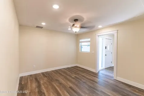 943 Bluewater Drive Indian Harbour Beach FL 32937