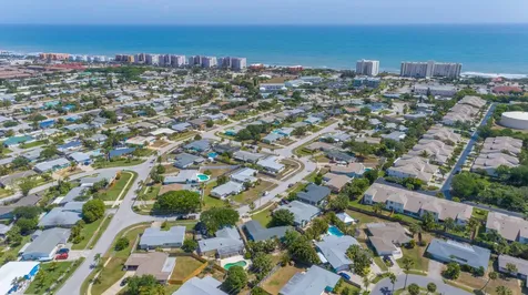 943 Bluewater Drive Indian Harbour Beach FL 32937