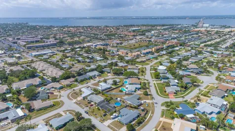 943 Bluewater Drive Indian Harbour Beach FL 32937