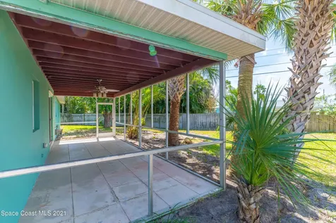 943 Bluewater Drive Indian Harbour Beach FL 32937