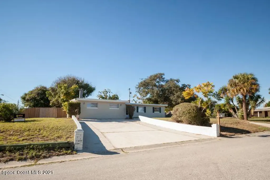 1500 Dozier Avenue Titusville FL 32780
