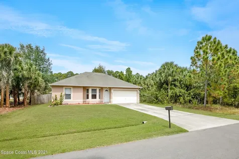 479 Scanlon Road SW Palm Bay FL 32908