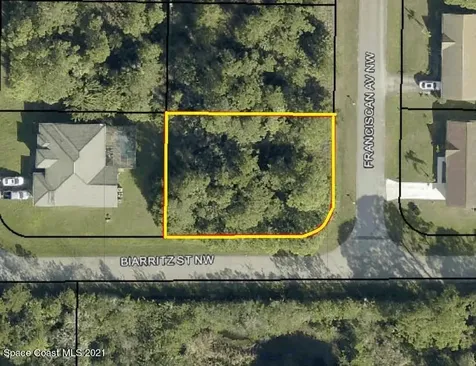 202 Franciscan Avenue NW Palm Bay FL 32907