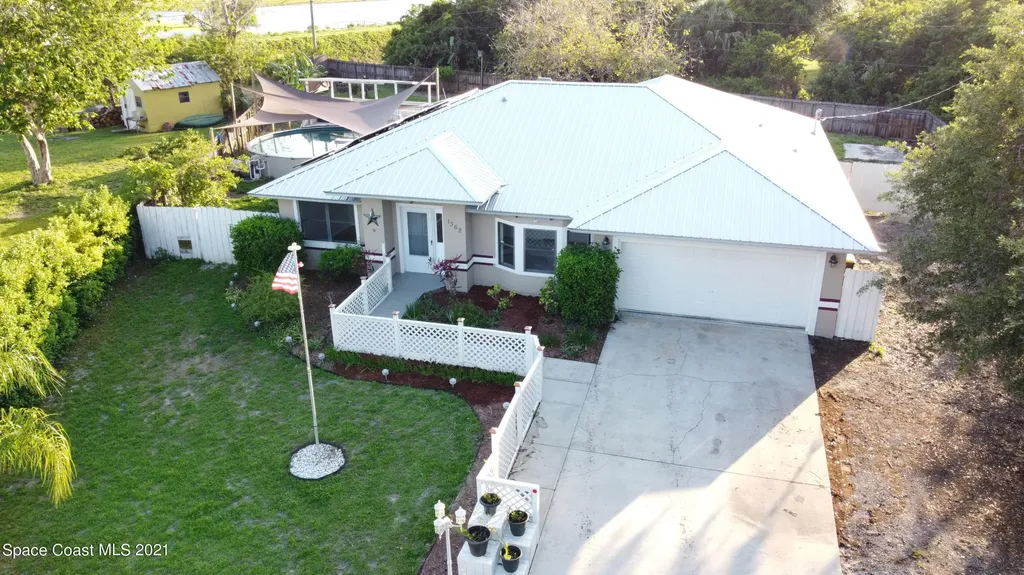 1362 Torgerson Road SE Palm Bay FL 32909