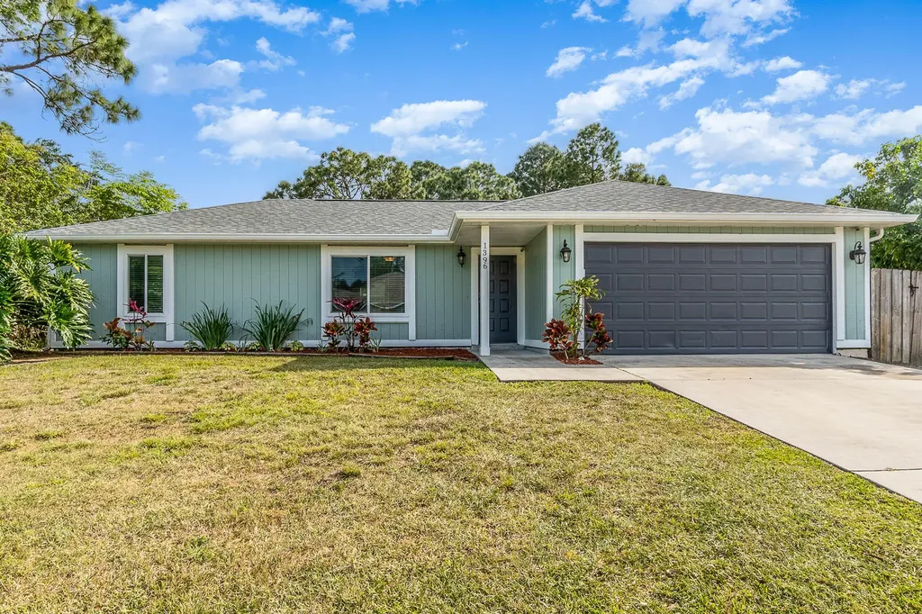 1396 Gilroy Street NW Palm Bay FL 32907