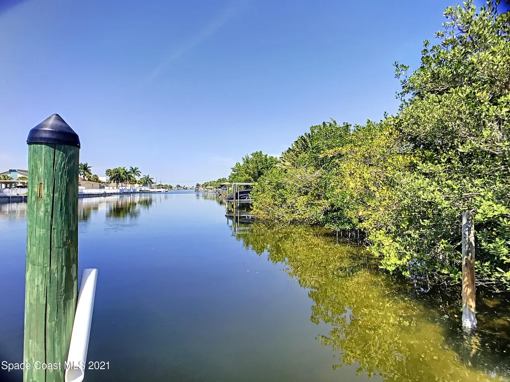 195 Milford Point Drive Merritt Island FL 32952